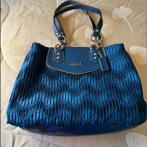 Coach purse in beautiful teal!